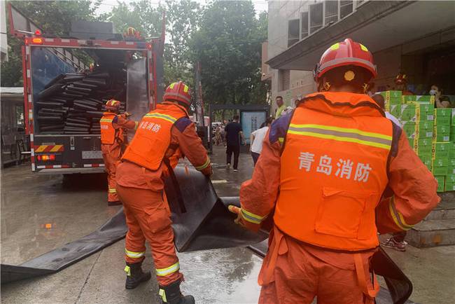 學(xué)生應(yīng)學(xué)會(huì)的防火知識(shí)與自救技能有哪些？